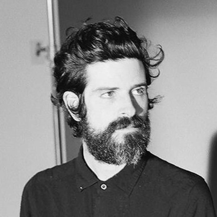 Devendra banhart sings in japanese on new vinyl single