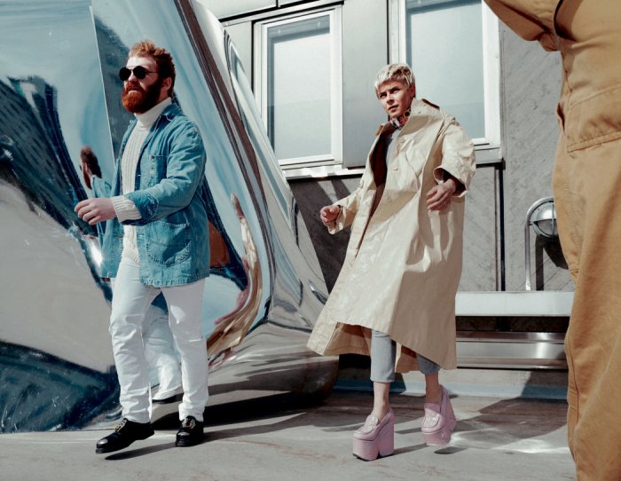 Robyn and la bagatelle magique make live debut