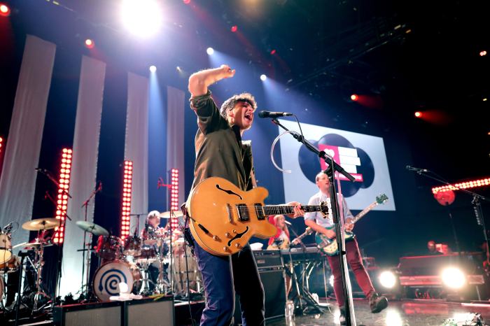 Vampire weekend hit number one
