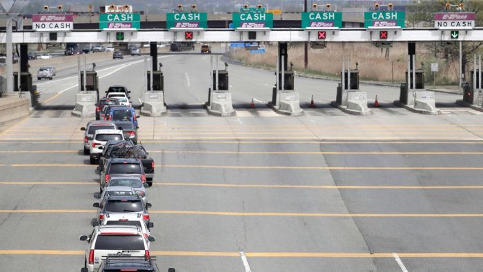 NYC's plan to ease gridlock? A toll for Manhattan drivers | Toronto Sun Avoid Tolls when Driving in New York