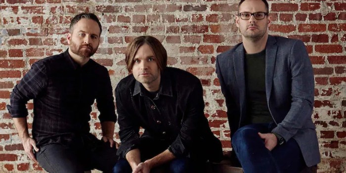 Death cab caught in warneryoutube fight