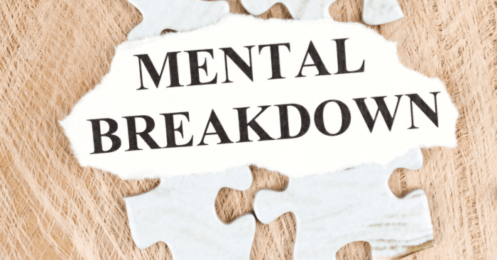 Psychotic Break vs. Mental Breakdown: All You Need To Know — Trust ... Prevent a Mental Breakdown