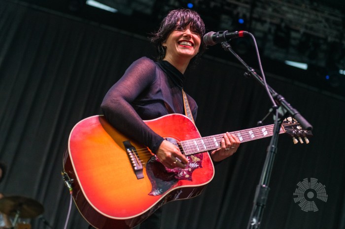 Watch Sharon Van Etten & Angel Olsen on Fallon