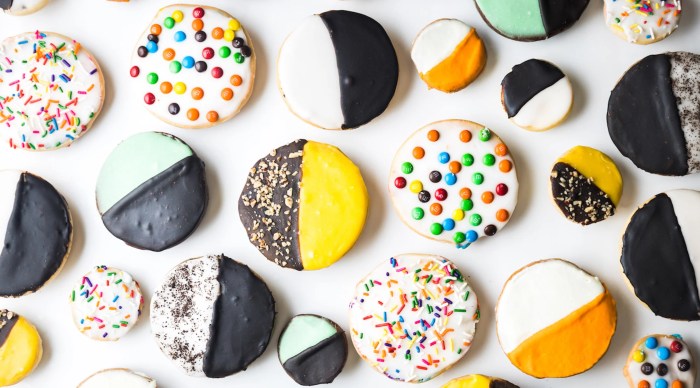 Choose side last jedi black white cookies
