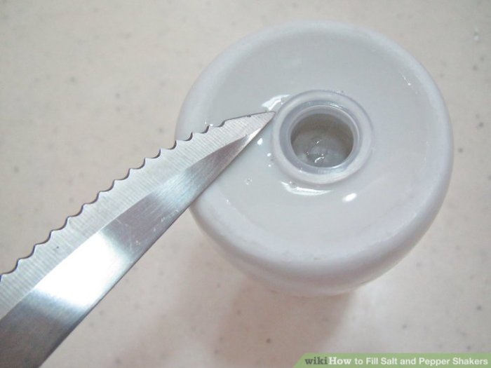 4 Ways to Fill Salt and Pepper Shakers - wikiHow Fill Salt and Pepper Shakers