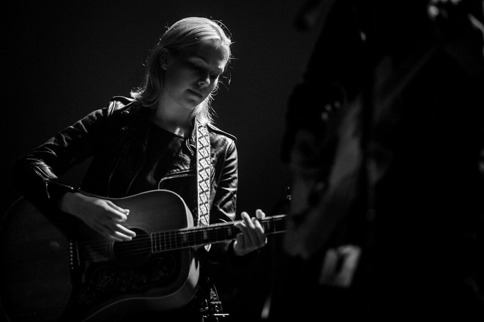 Watch Phoebe Bridgers Cover Conor Oberst’s “Mamah Borthwick (A Sketch ... Watch phoebe bridgers cover conor obersts mamah borthwick a sketch