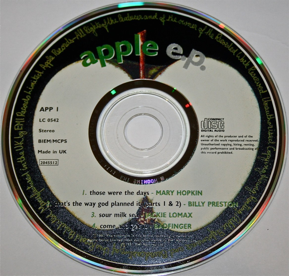 Beatles USB Apple – not the First Apple-shaped Product Released ... Beatles reissues to be released on apple shaped usb drive
