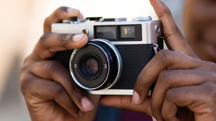 How To Load Your 35mm Film Correctly: Tips for Loading 35mm Film ... Use Almost Any 35mm Film Camera