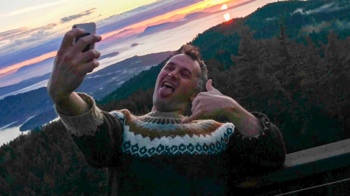 The Microphones Announce 2022 Tour Dates Phil elverum announces first new microphones album in 17 years