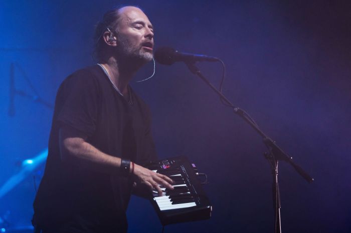 Radiohead's Thom Yorke Announces U.S. Winter Tour - Rolling Stone Thom yorke announces north american tour