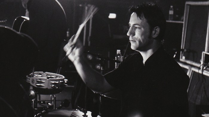 Jimmy Chamberlin Returns to Smashing Pumpkins - Riffyou.com Jimmy chamberlin rejoining the smashing pumpkins
