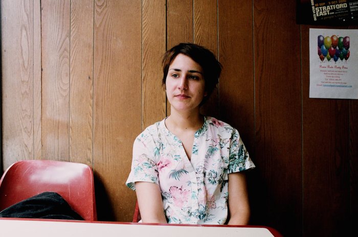 Micachu and the shapes plot tour