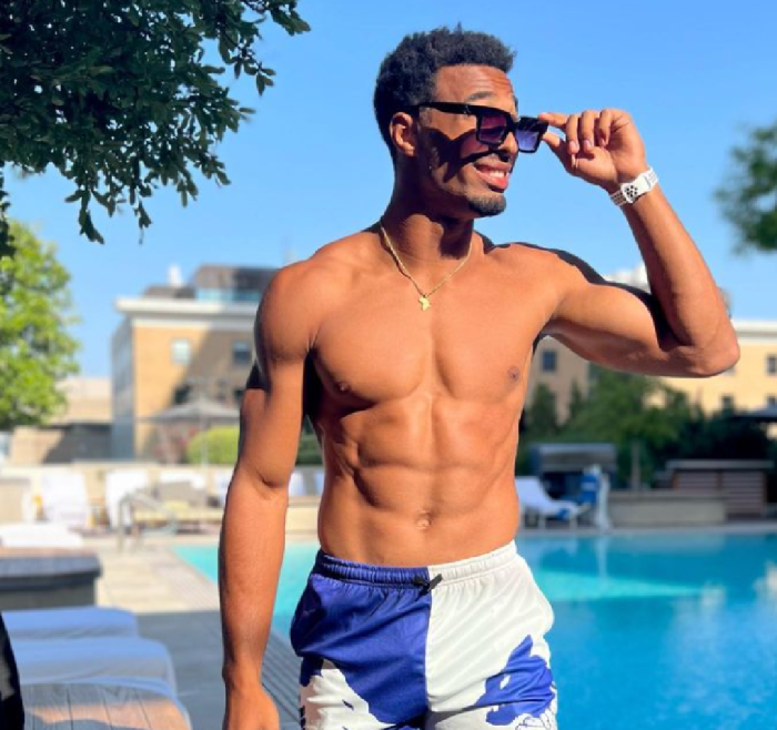 Leo Sun Capricorn Moon