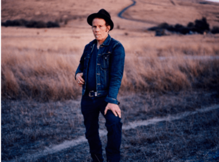 Stream blind willie johnson tribute featuring tom waits sinead oconnor lucinda williams